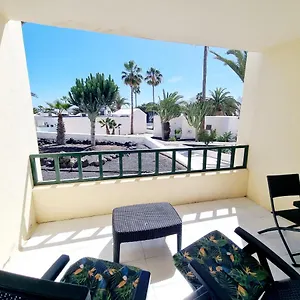 Paternal Playa Roca. Apartamento Costa Teguise